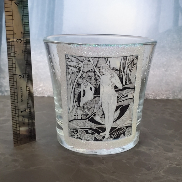 Divine Woman Tealight Holder - Picture 4 of 5